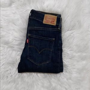 Levi’s denim jeans